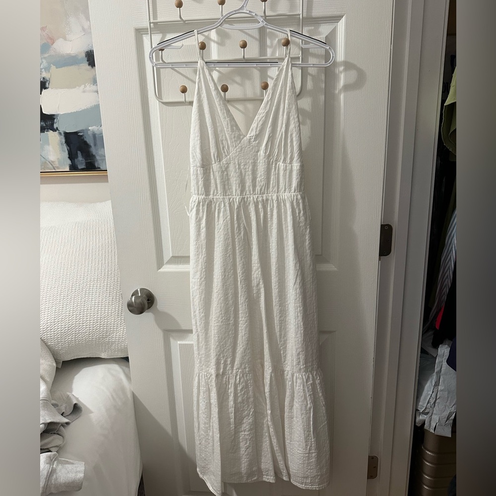 White maxi dress